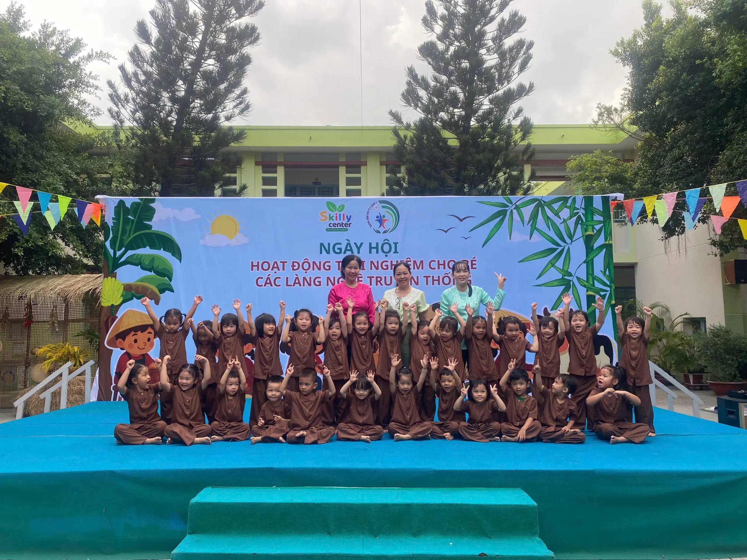 z6619740885972 7e2f422066c6e28fdfa544f44a608853 scaled